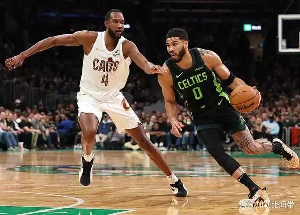 关于里程碑夜!波士顿凯尔特人完成体检,NBA总决赛加时末段刷纪录,令人意外,阵容厚度经受考验的信息 关于里程碑夜!波士顿凯尔特人完成体检,NBA总决赛加时末段刷纪录,令人意外,阵容厚度经受考验的信息