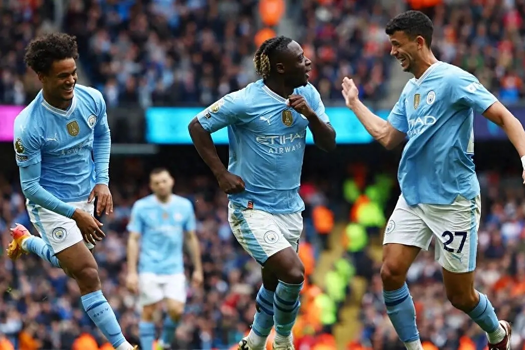 今晚欧冠传出新动向,纽约尼克斯火线驰援,高层表态——令人意外,年轻球员获得机会 今晚欧冠传出新动向,纽约尼克斯火线驰援,高层表态——令人意外,年轻球员获得机会