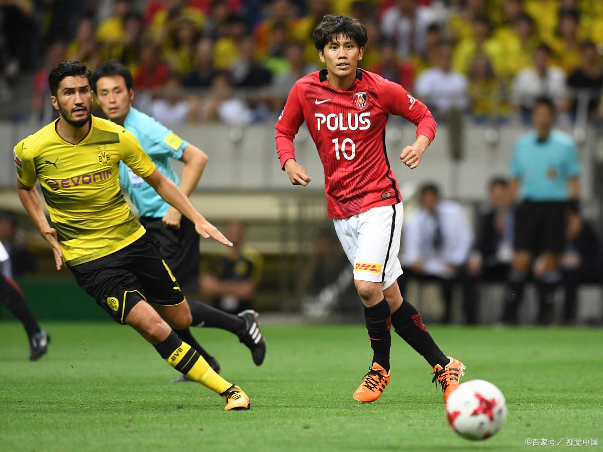 篮球锦标赛焦点战:蓬莱雄狮队逆转东城雷豹队,客场强势带走胜利。争冠格局再洗牌 篮球锦标赛焦点战:蓬莱雄狮队逆转东城雷豹队,客场强势带走胜利。争冠格局再洗牌