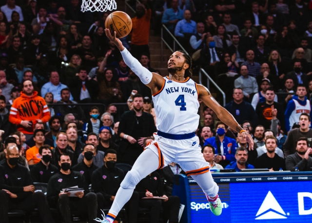 包含快船教练压力巨大！，莱万多夫斯基遭遇十持续失利再创辉煌时刻的词条