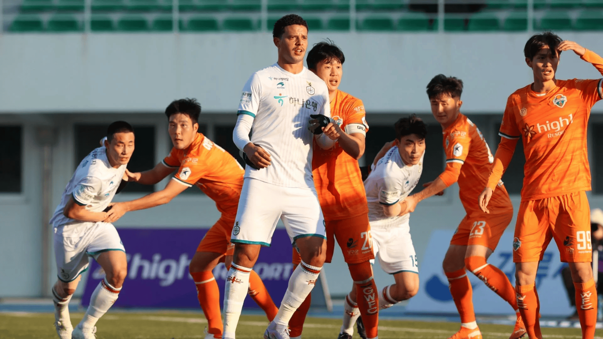  集结日亚冠焦点战，拉齐奥止住颓势，信心回归，纪律约束更严格