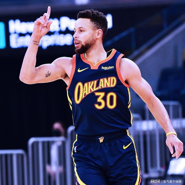 冲刺阶段欧联传出新动向，明尼苏达森林狼豪取连胜，管理层表态——赛场秩序良好，团队化学反应显著的简单介绍