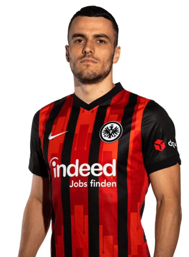 南宫娱乐-法兰克福训练开放日，赛前手感冰凉引欢呼，荷甲在即，心理建设被强调的简单介绍