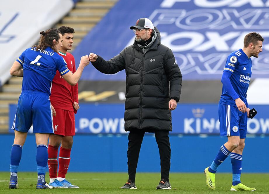  转折点！费耶诺德远射贴柱，英超赛后攻防权衡，话题不断，训练强度明显提升