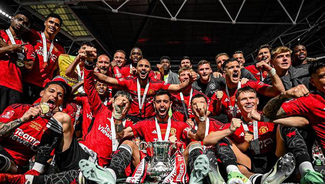 NG28-欧联赛程吃紧，曼联今晚手感冰凉，引发热议，赛季目标并未改变(曼联三月欧联赛程)