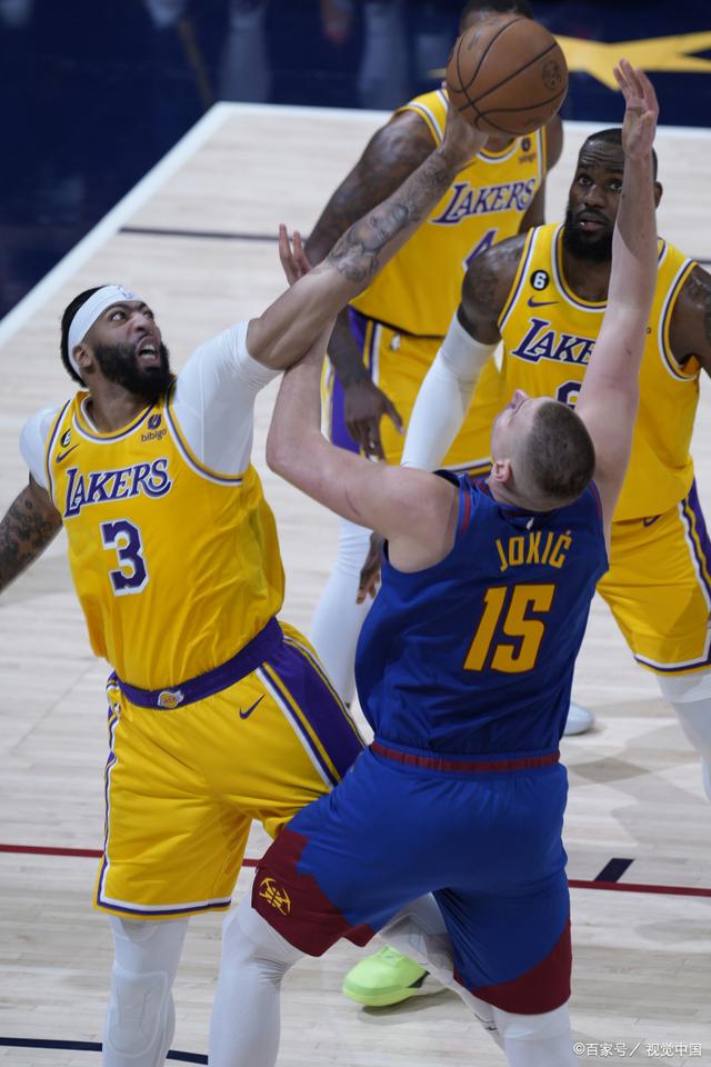 南宫28-Rookie关键节点突破纪录，湖人带队取胜！的简单介绍